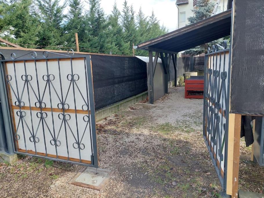 Ujszeged Apartman Экстерьер фото