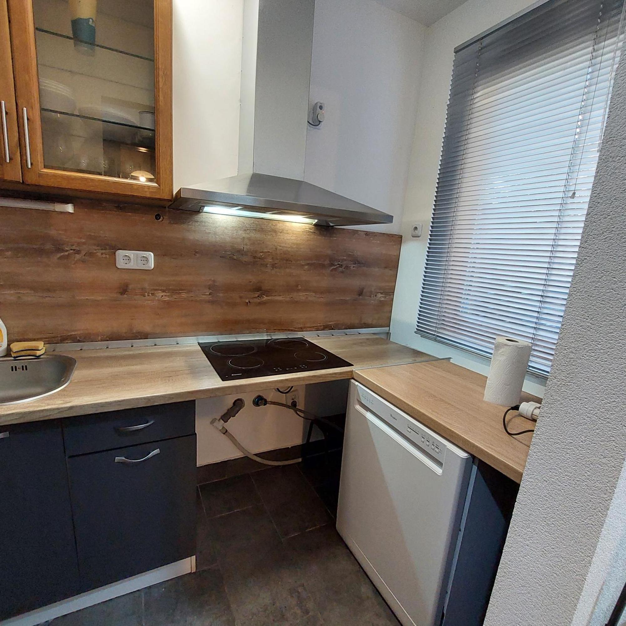 Ujszeged Apartman Экстерьер фото